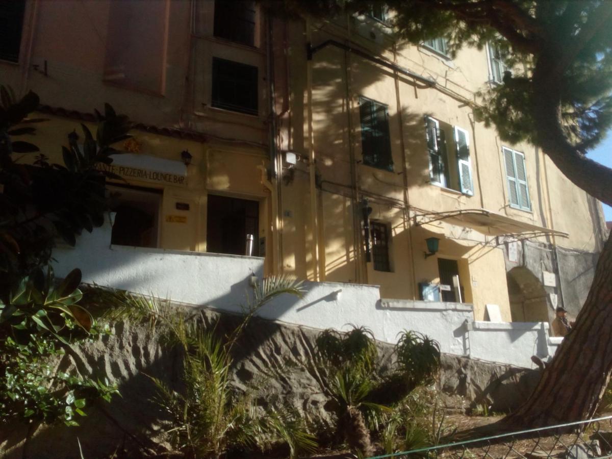 Casa Via Monta In Centro Apartment Sanremo Exterior photo